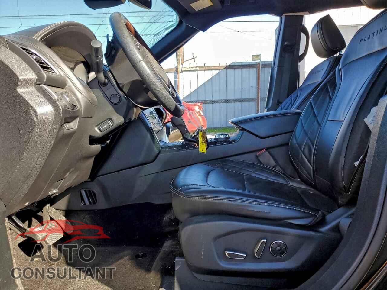 FORD EXPLORER 2018 - 1FM5K8HT9JGB31638