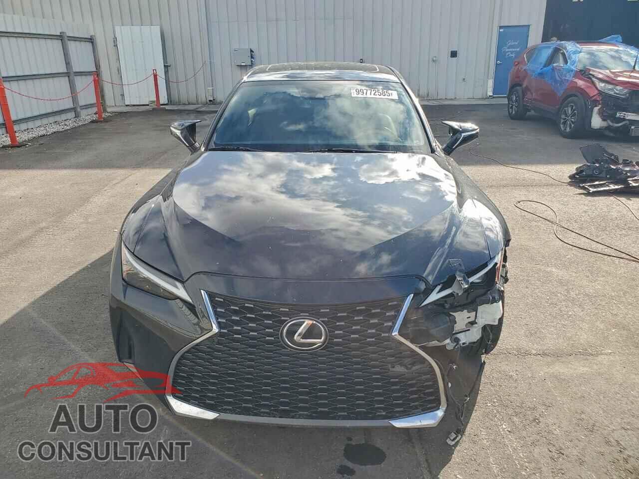 LEXUS IS 2021 - JTHCA1D2XM5115112