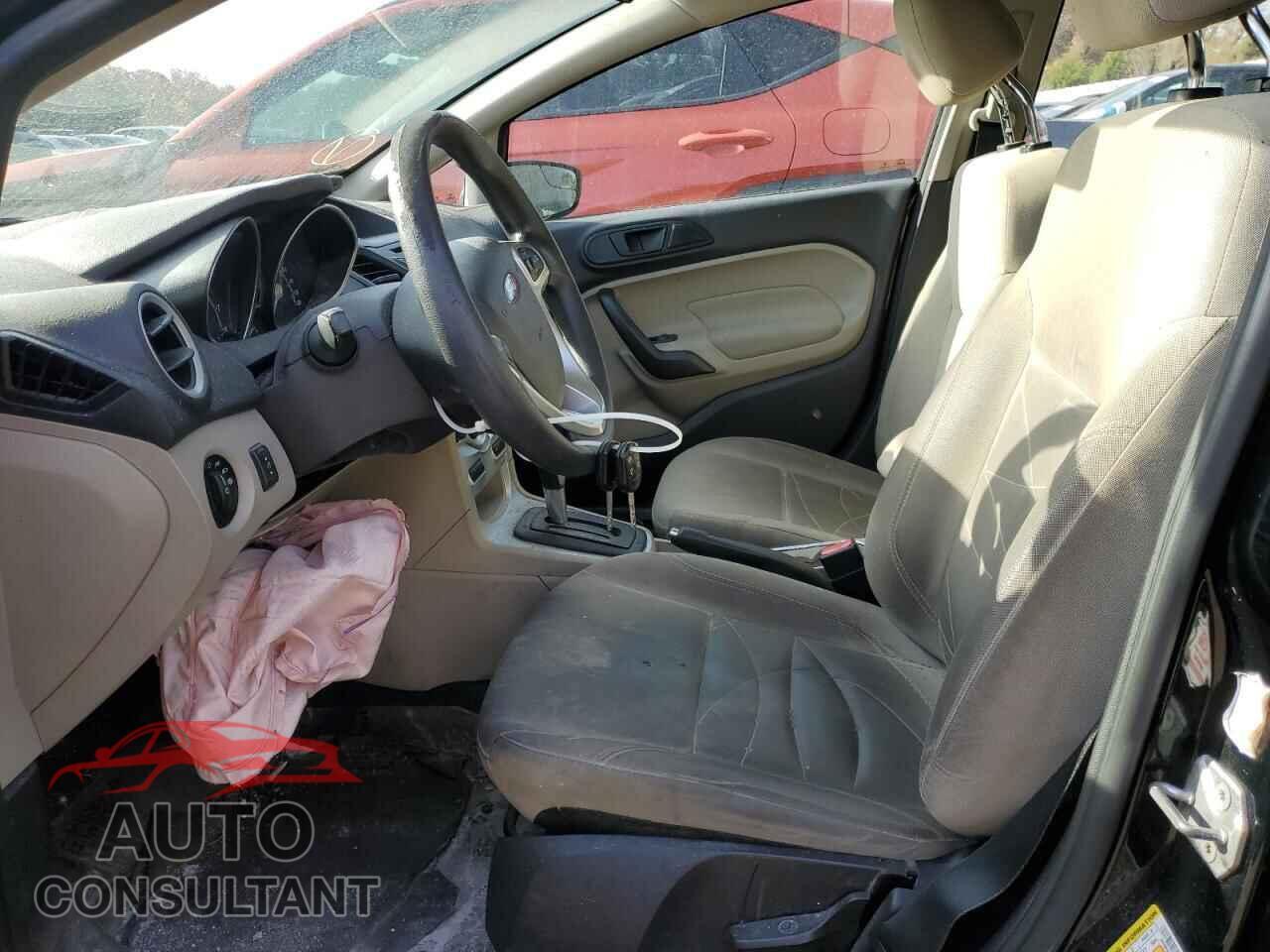 FORD FIESTA 2017 - 3FADP4EJ5HM113141