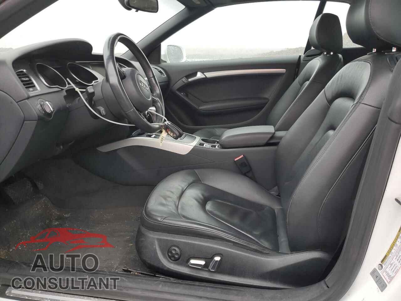 AUDI A5 2014 - WAUCFAFH9EN007437