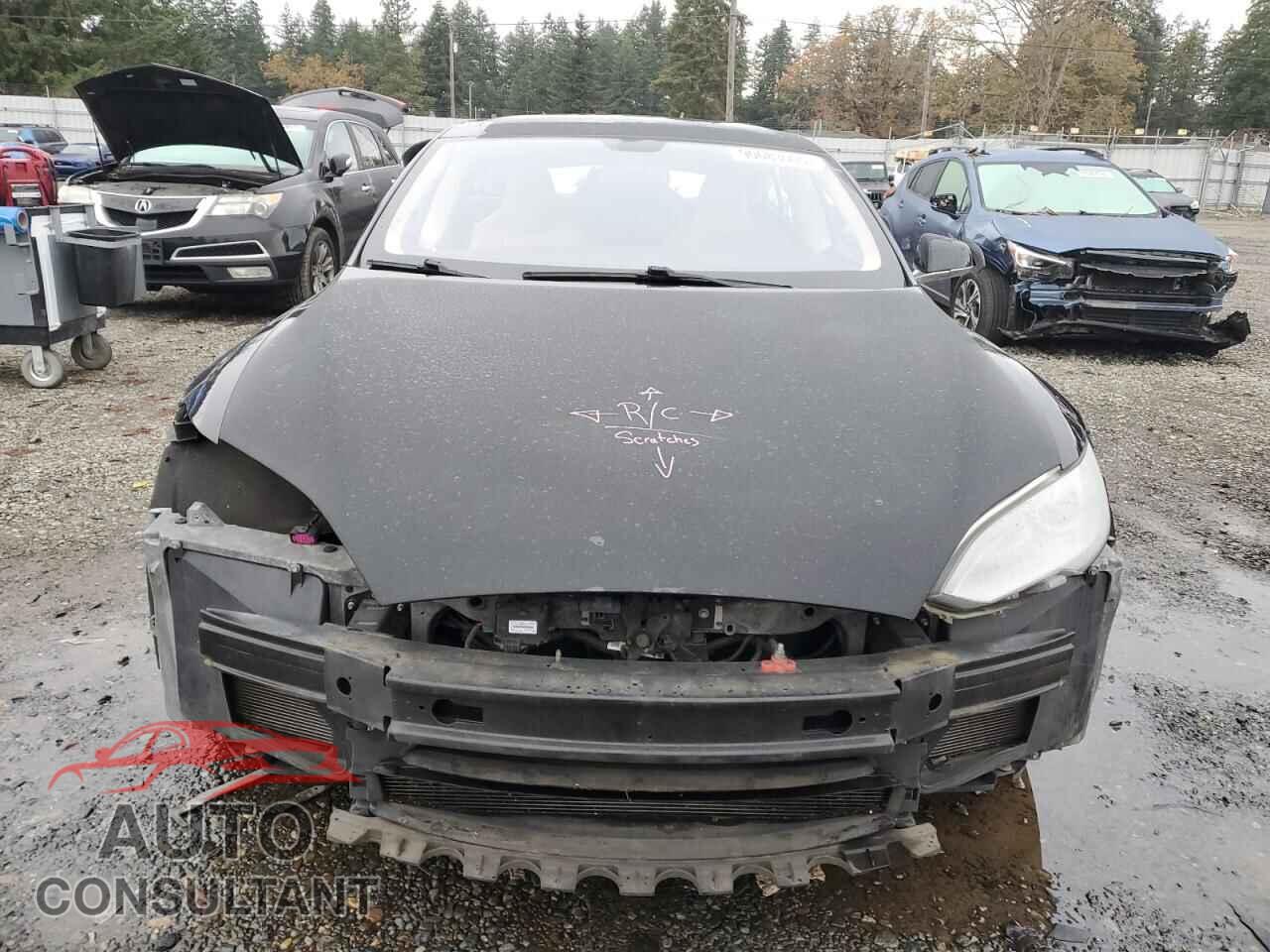 TESLA MODEL S 2013 - 5YJSA1DN7DFP12174