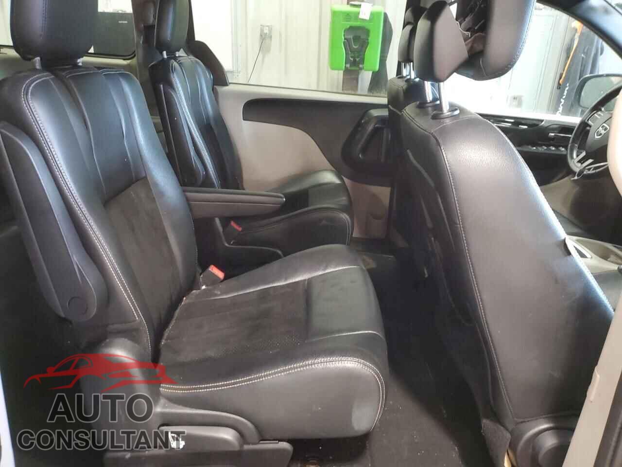DODGE CARAVAN 2015 - 2C4RDGCG2FR672119