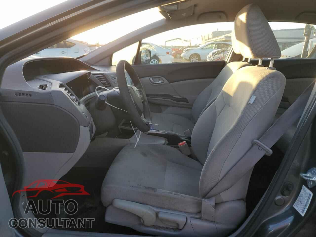HONDA CIVIC 2012 - 2HGFB2F56CH600574