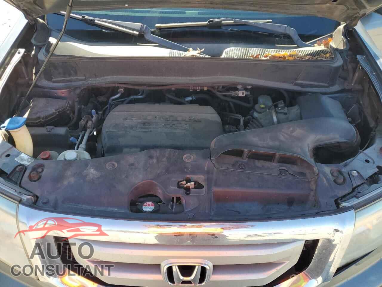 HONDA PILOT 2011 - 5FNYF4H5XBB070330