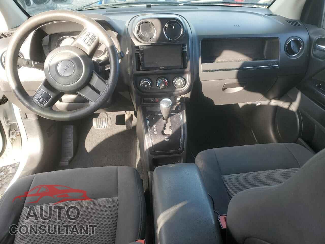 JEEP COMPASS 2011 - 1J4NT1FA1BD290676
