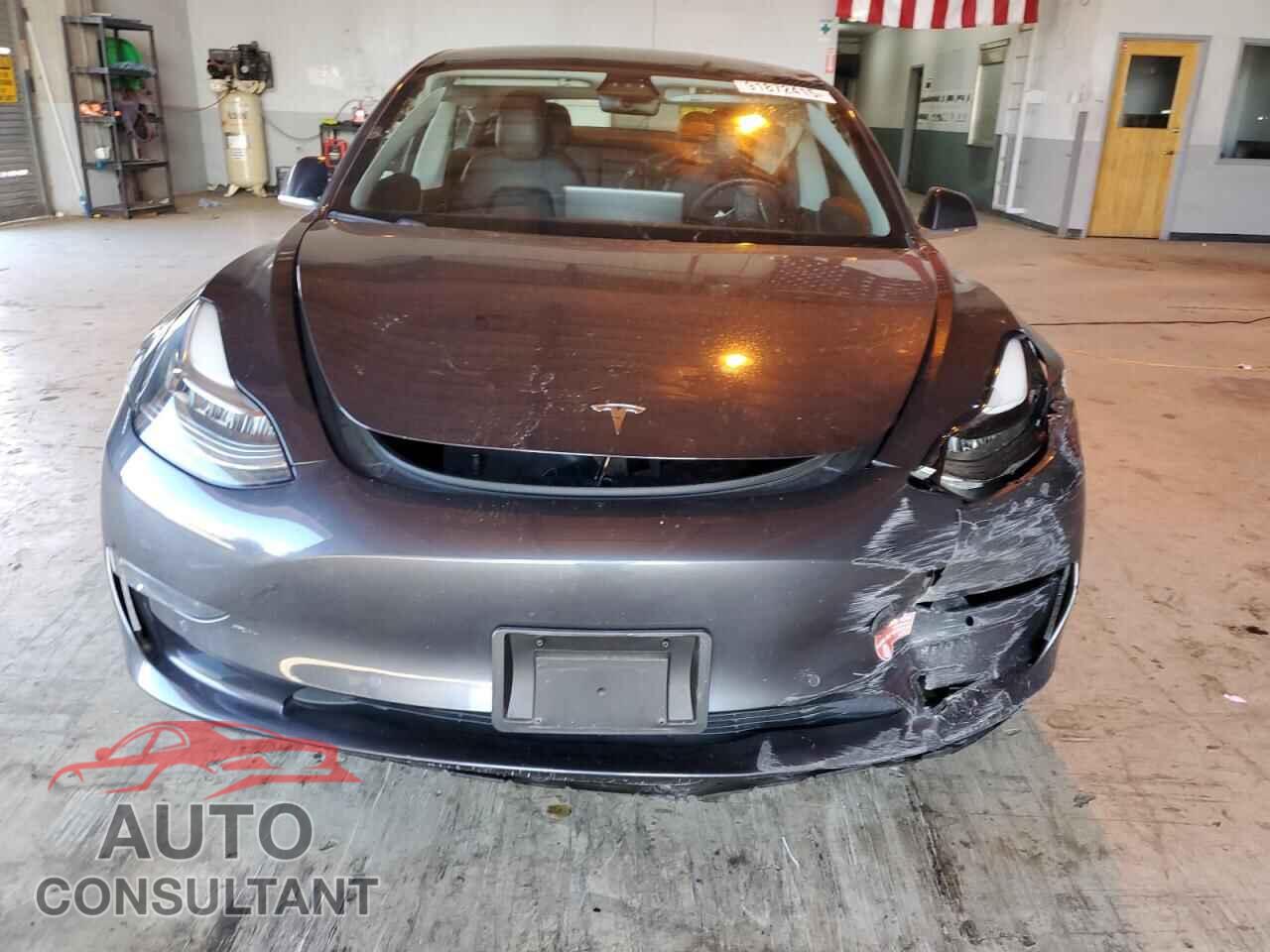 TESLA MODEL 3 2018 - 5YJ3E1EA6JF045288