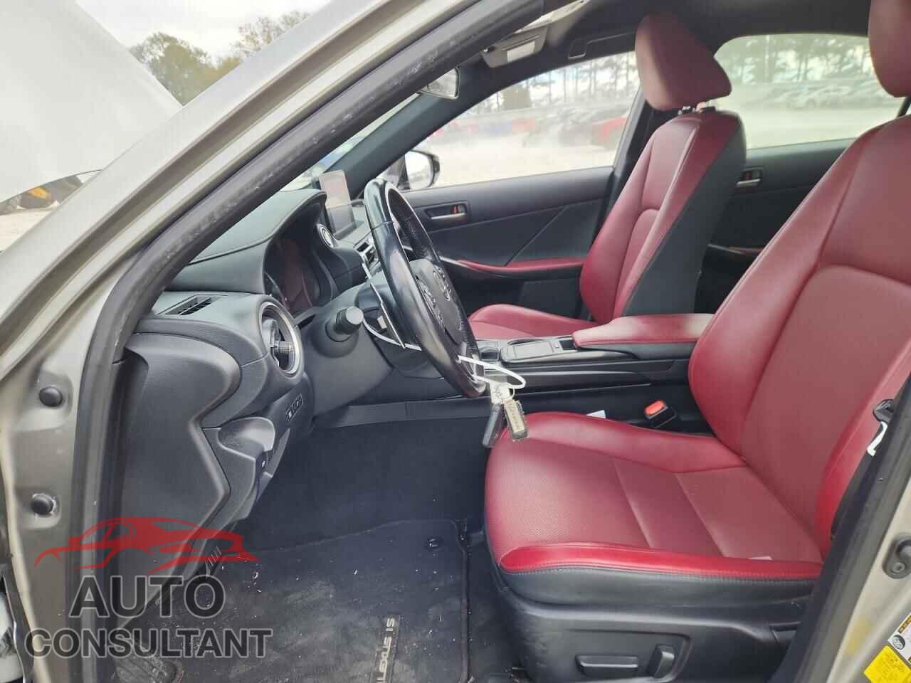 LEXUS IS 2022 - JTHAA1D29N5121413