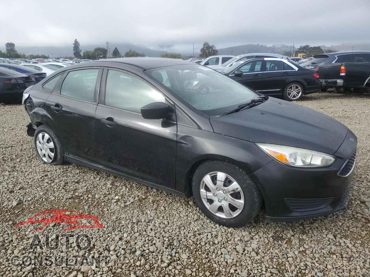 FORD FOCUS 2015 - 1FADP3E24FL349183