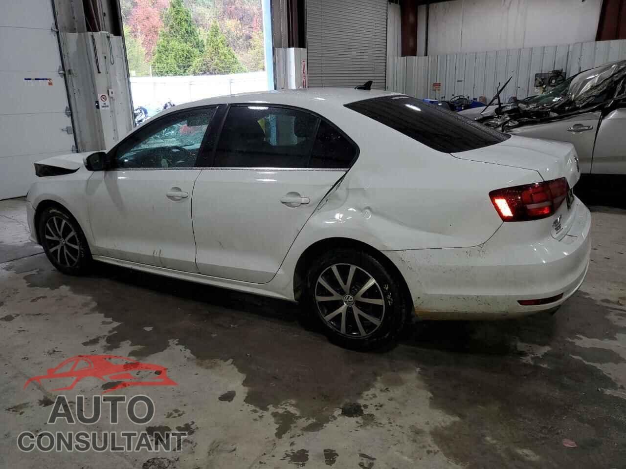 VOLKSWAGEN JETTA 2017 - 3VWDB7AJ2HM295765