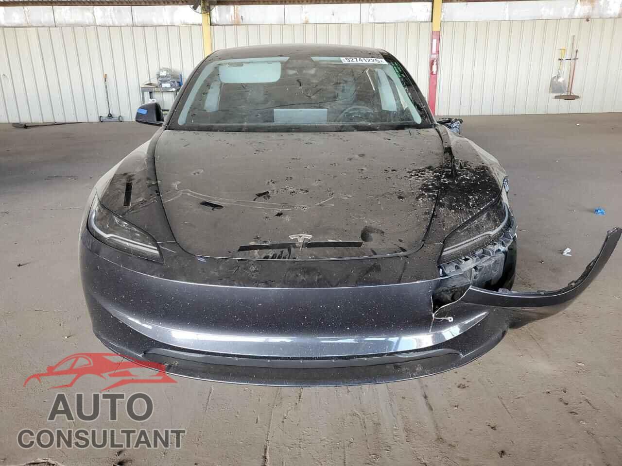 TESLA MODEL 3 2025 - 5YJ3E1EB0SF902280