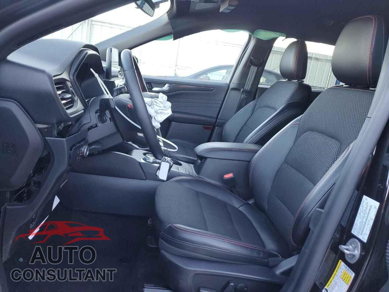 FORD ESCAPE ST 2025 - 1FMCU9NA7SUB23759