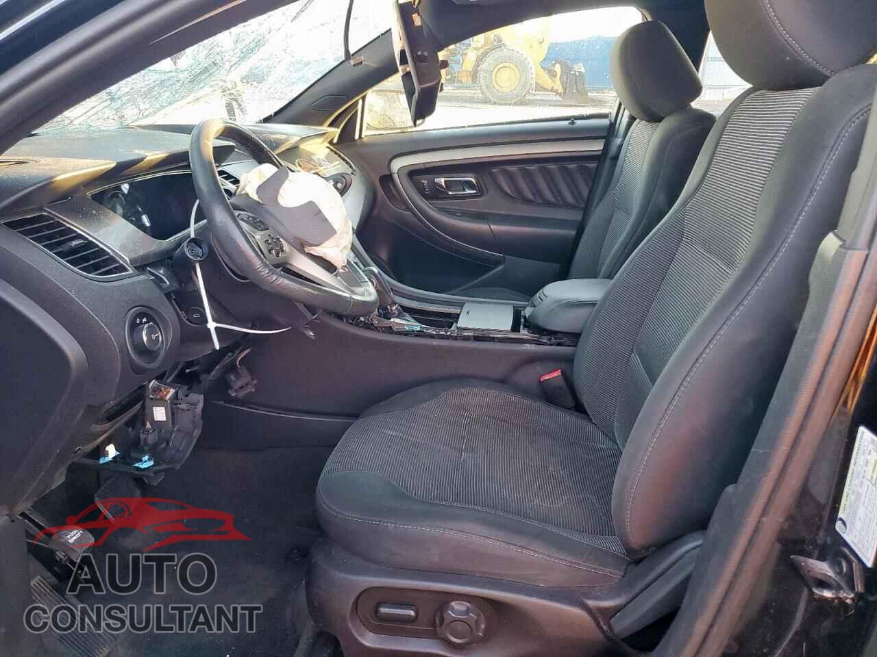 FORD TAURUS 2014 - 1FAHP2E82EG182247