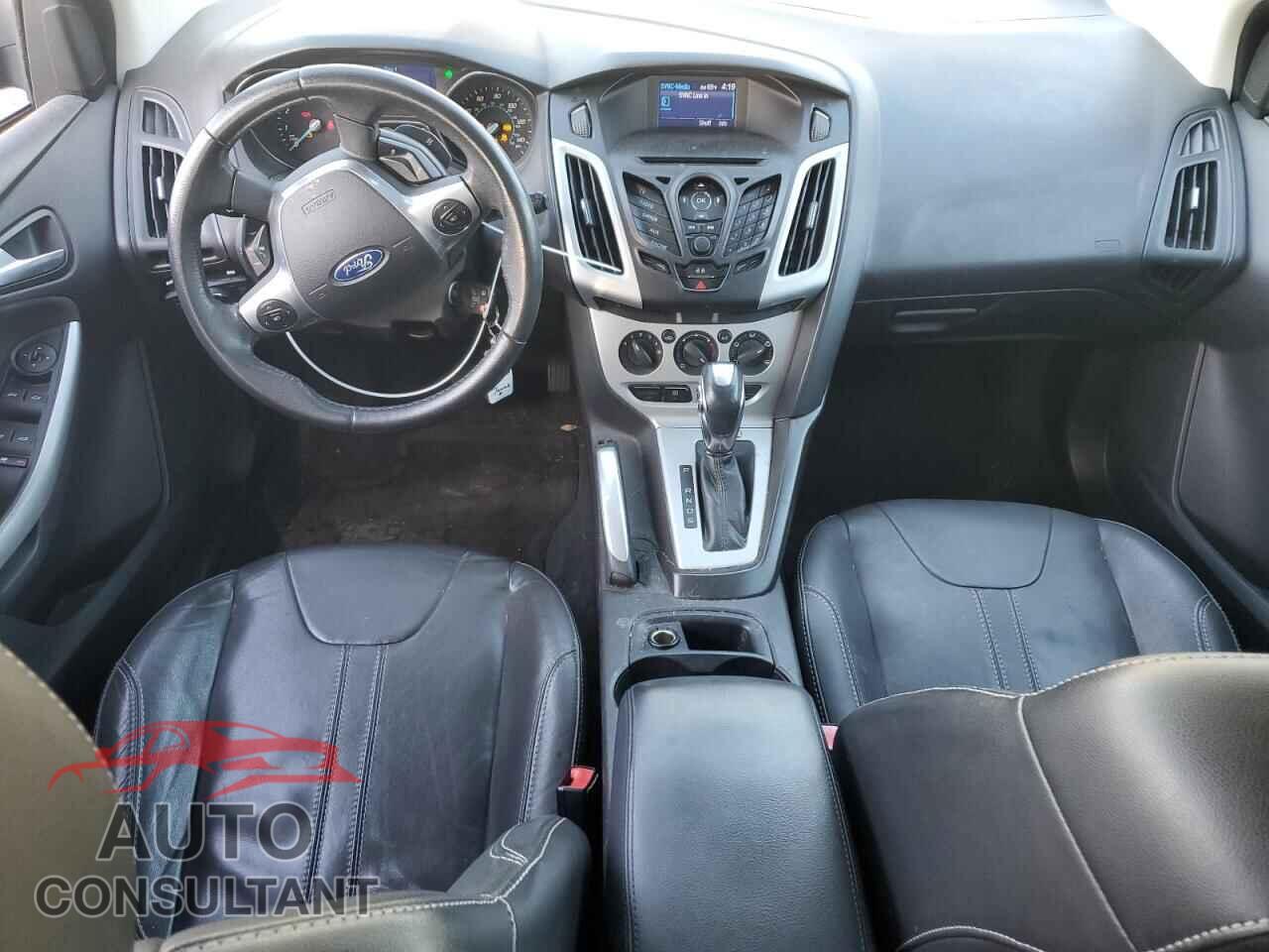 FORD FOCUS 2013 - 1FADP3K26DL104077