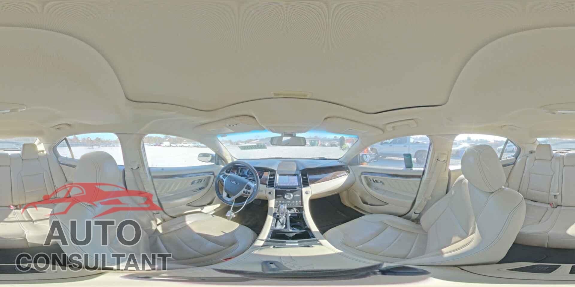 FORD TAURUS 2018 - 1FAHP2F83JG142039