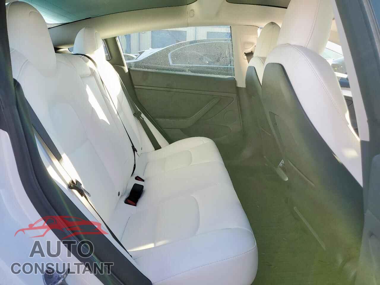 TESLA MODEL 3 2021 - 5YJ3E1EA7MF098568