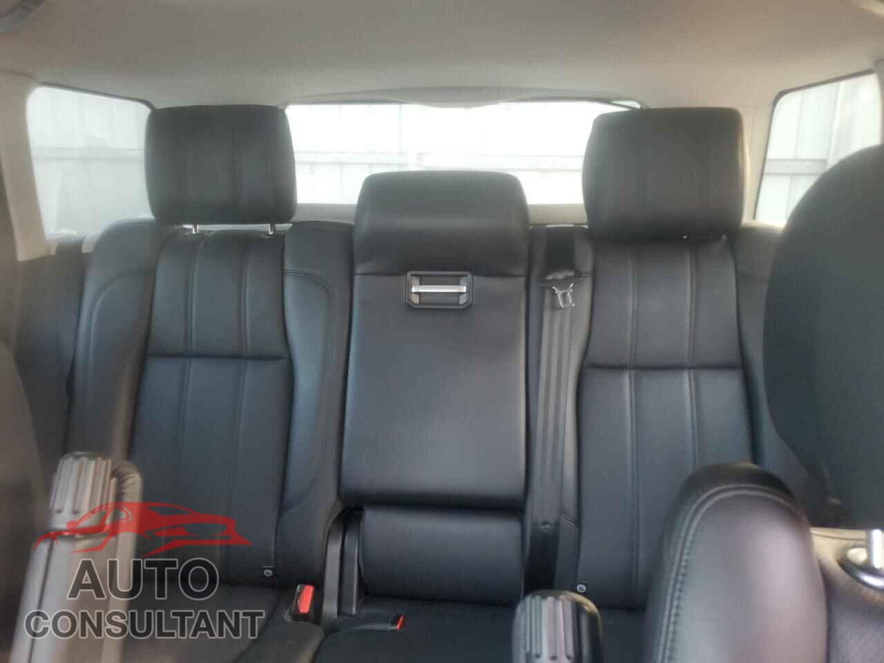 LAND ROVER RANGEROVER 2017 - SALGS2FV9HA348806