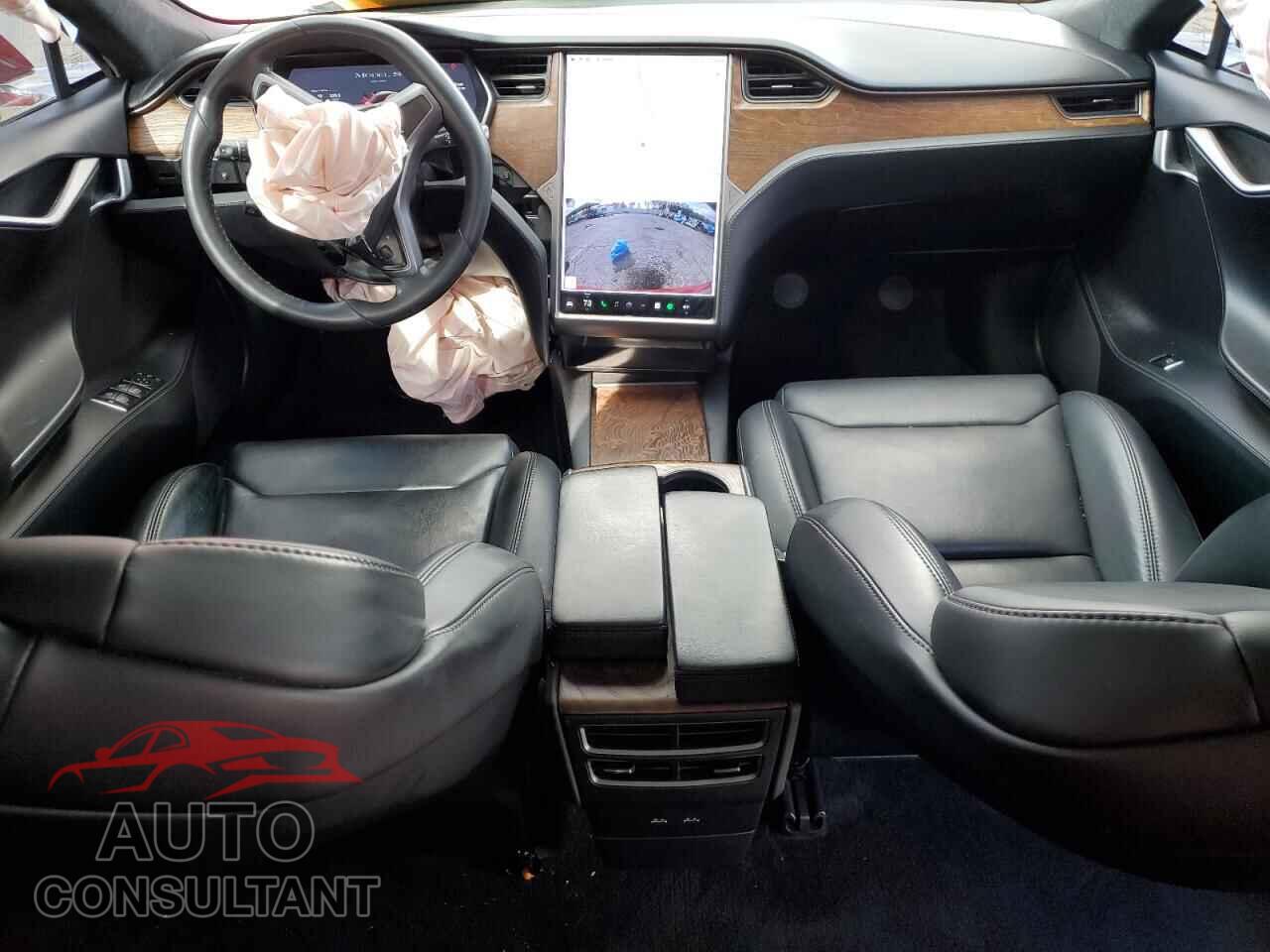 TESLA MODEL S 2019 - 5YJSA1E27KF330132
