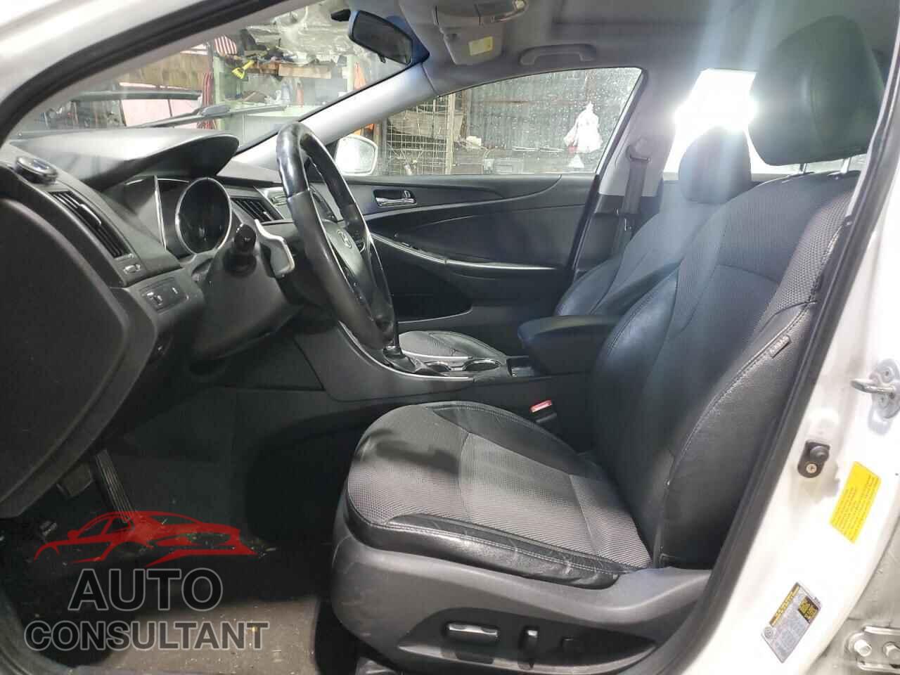 HYUNDAI SONATA 2011 - 5NPEC4AC3BH116263