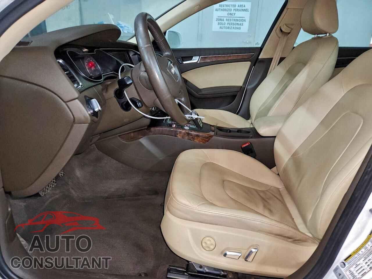 AUDI A4 2013 - WAUFFAFL6DN012806