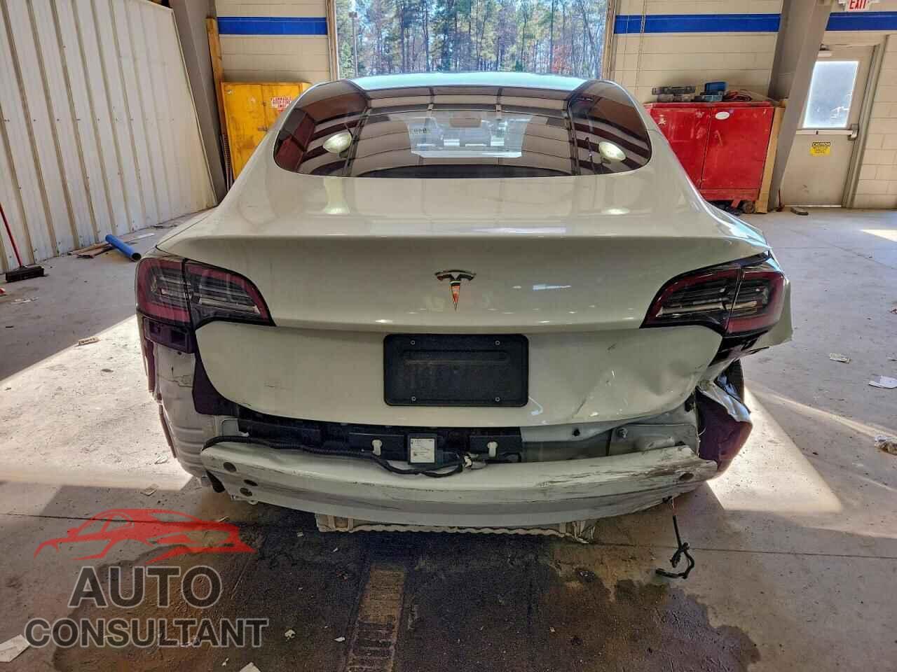 TESLA MODEL 3 2023 - 5YJ3E1EA4PF477578