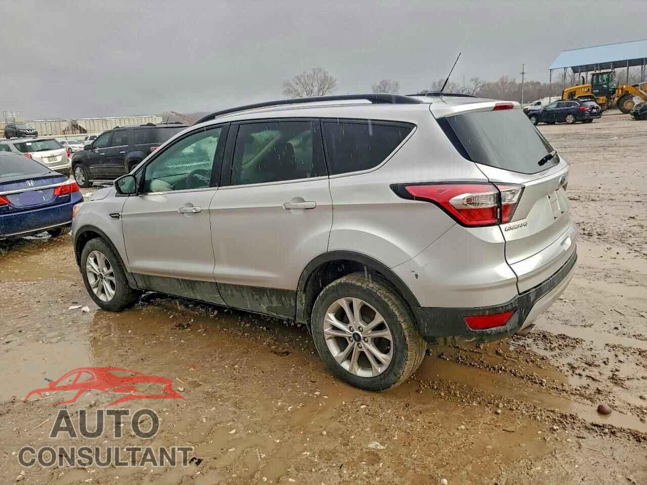 FORD ESCAPE 2018 - 1FMCU9GD8JUB29334