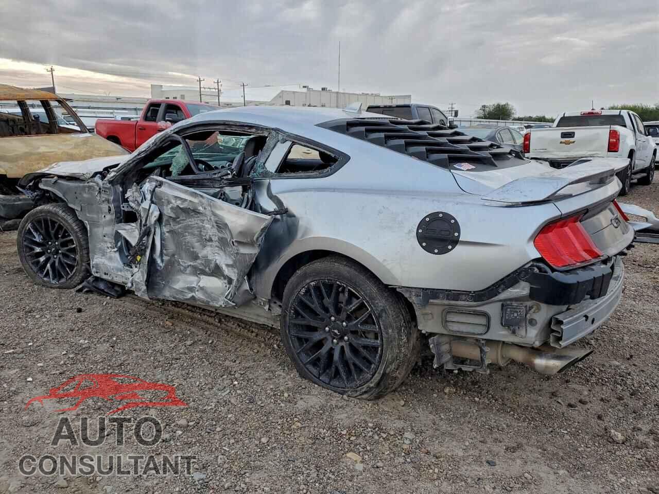 FORD MUSTANG 2021 - 1FA6P8CF1M5132929