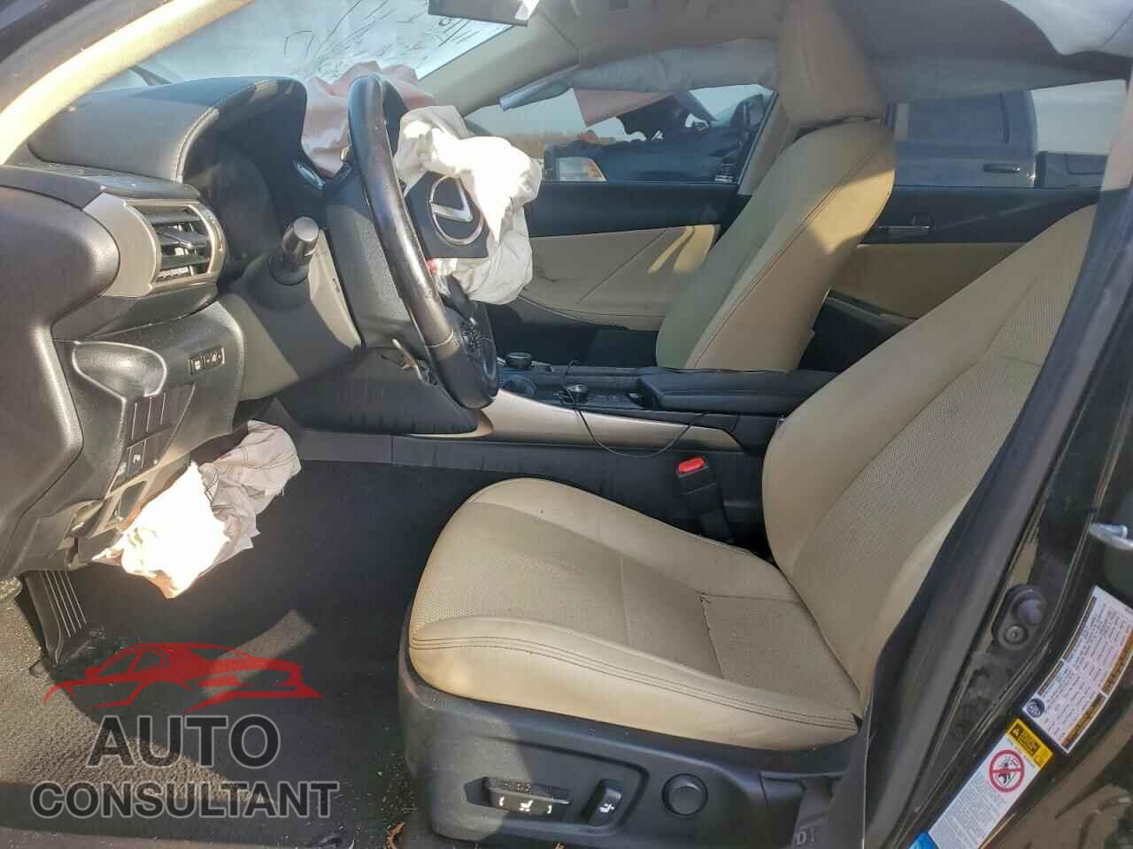 LEXUS IS 2016 - JTHBA1D28G5001593