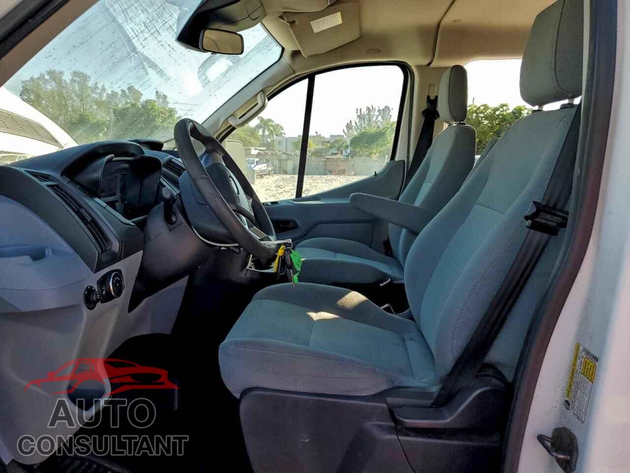FORD TRANSIT 2015 - 1FBZX2ZM9FKA54029