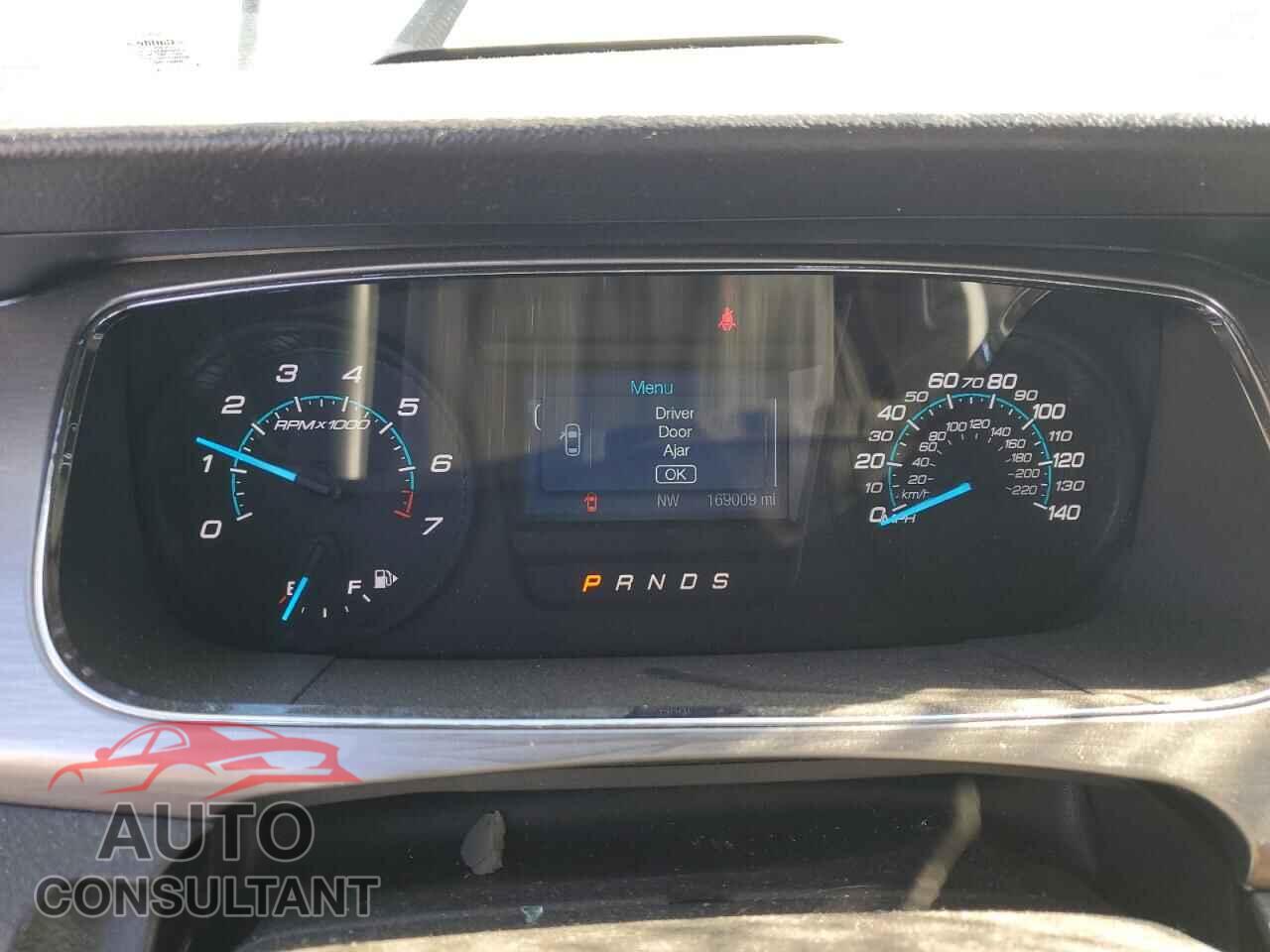 FORD TAURUS 2015 - 1FAHP2H86FG104096