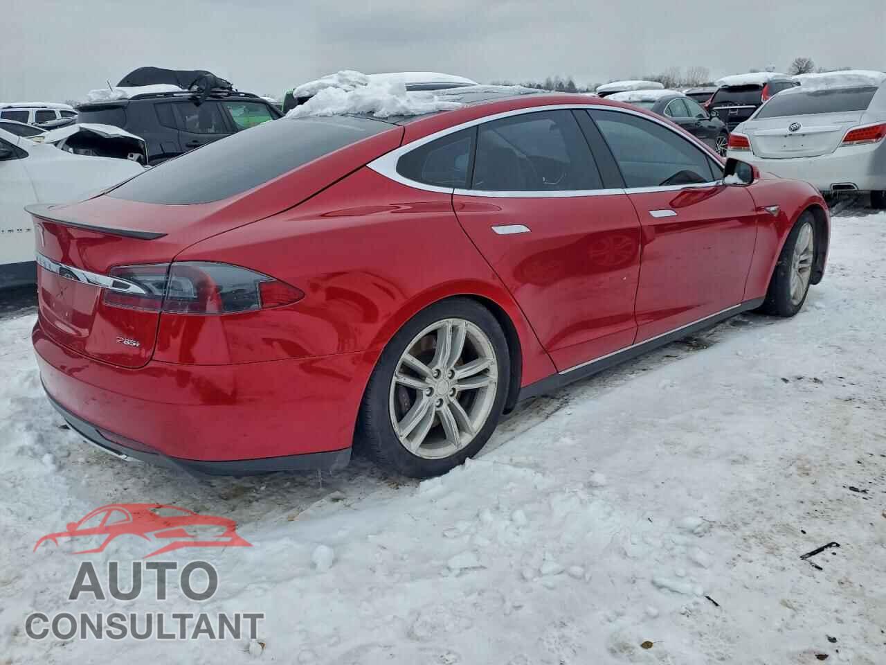TESLA MODEL S 2013 - 5YJSA1DP5DFP10859