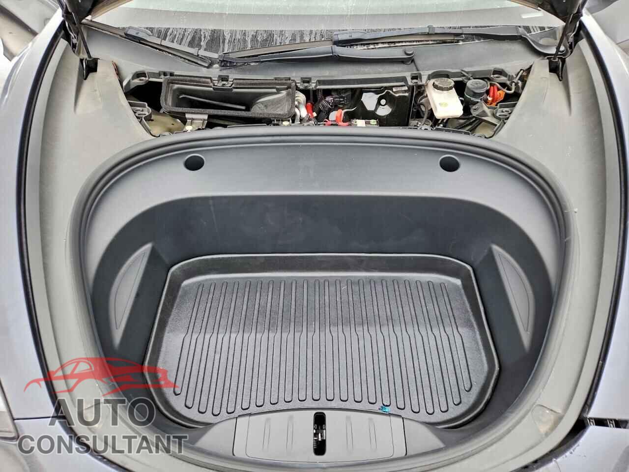 TESLA MODEL 3 2022 - 5YJ3E1EB5NF164822