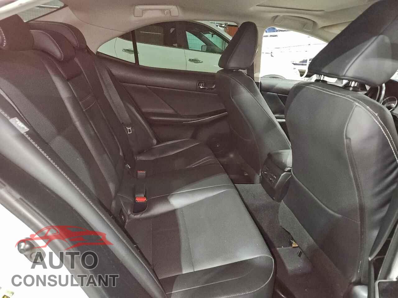 LEXUS IS 2014 - JTHCF1D26E5002471