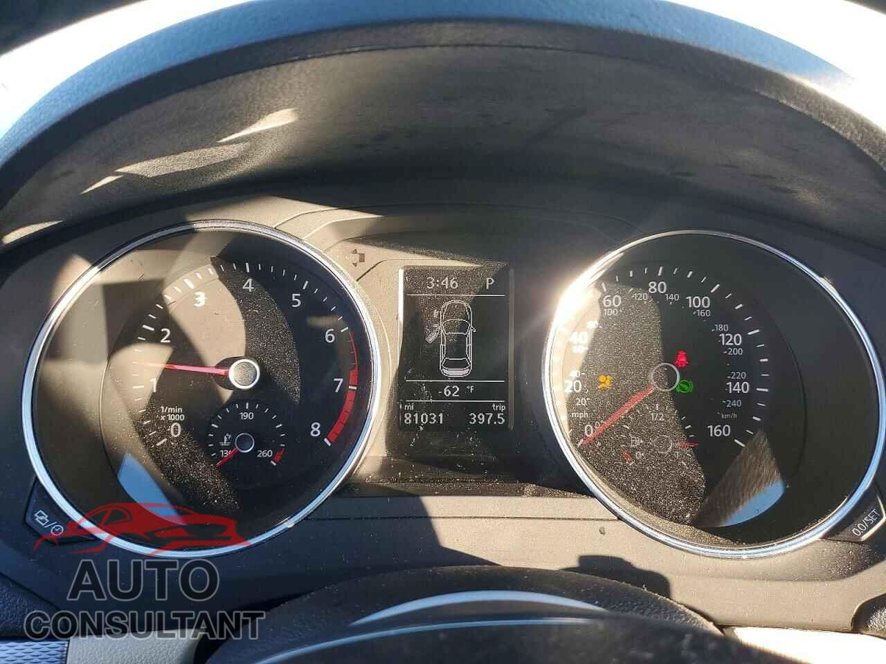VOLKSWAGEN JETTA 2017 - 3VWDB7AJ8HM369190