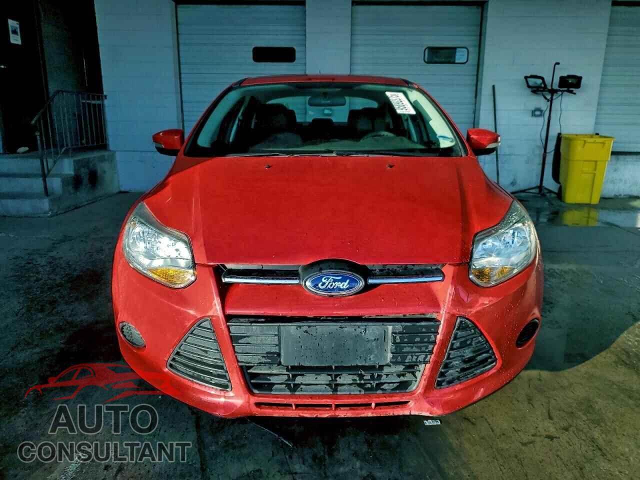FORD FOCUS 2014 - 1FADP3F27EL124270