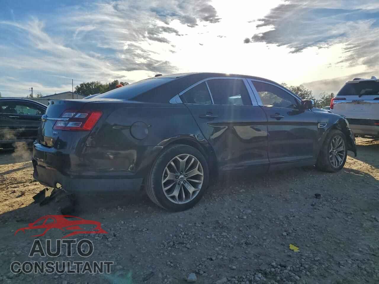 FORD TAURUS 2015 - 1FAHP2E8XFG181283