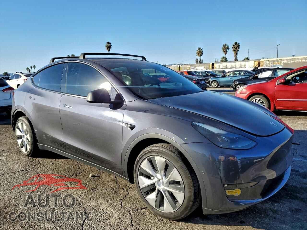 TESLA MODEL Y 2022 - 7SAYGDEEXNF515514