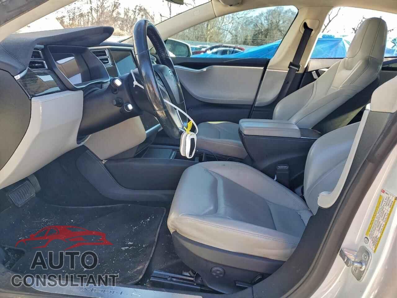 TESLA MODEL S 2015 - 5YJSA1S20FF096524