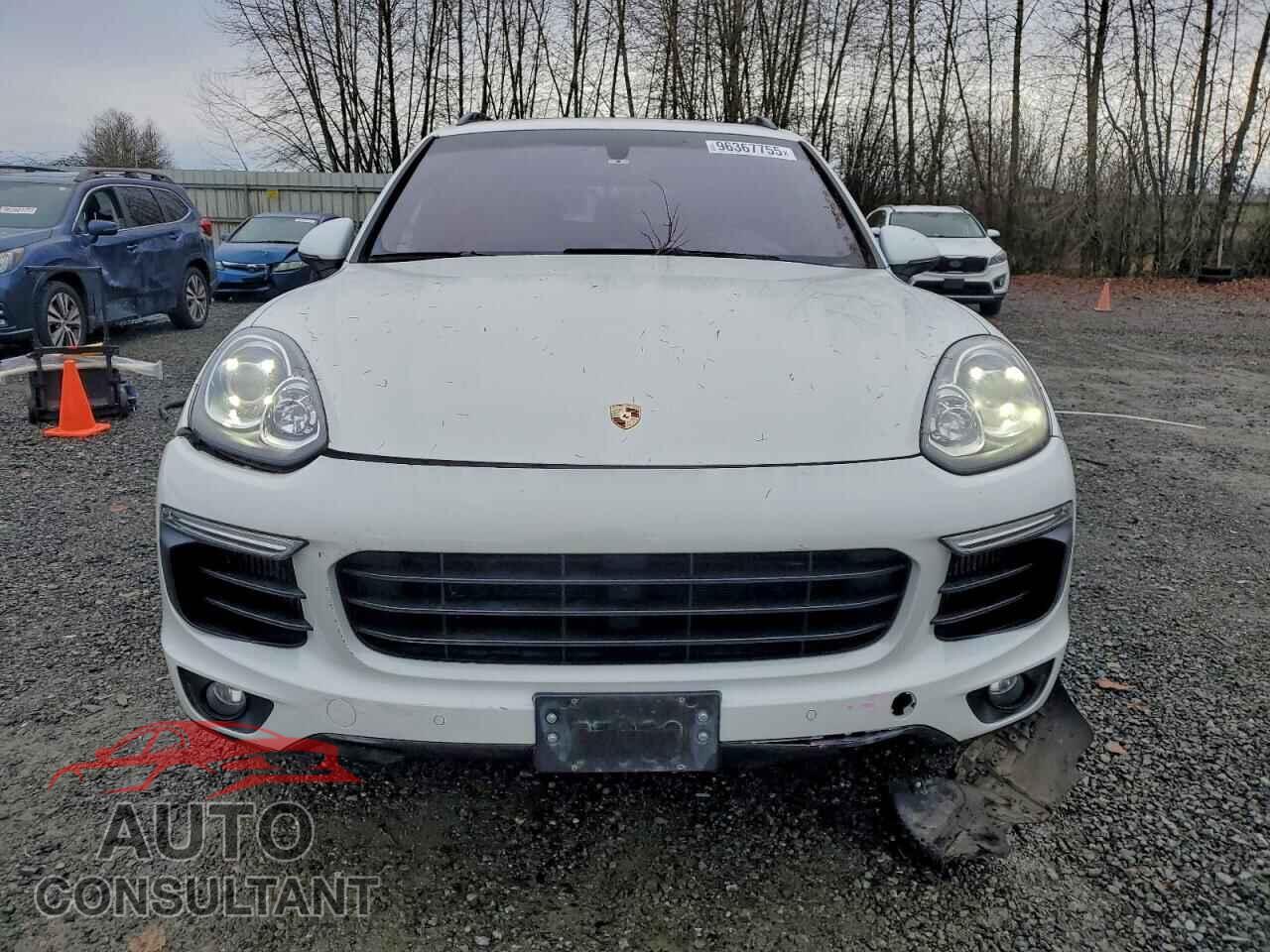 PORSCHE CAYENNE 2015 - WP1AF2A20FLA31401