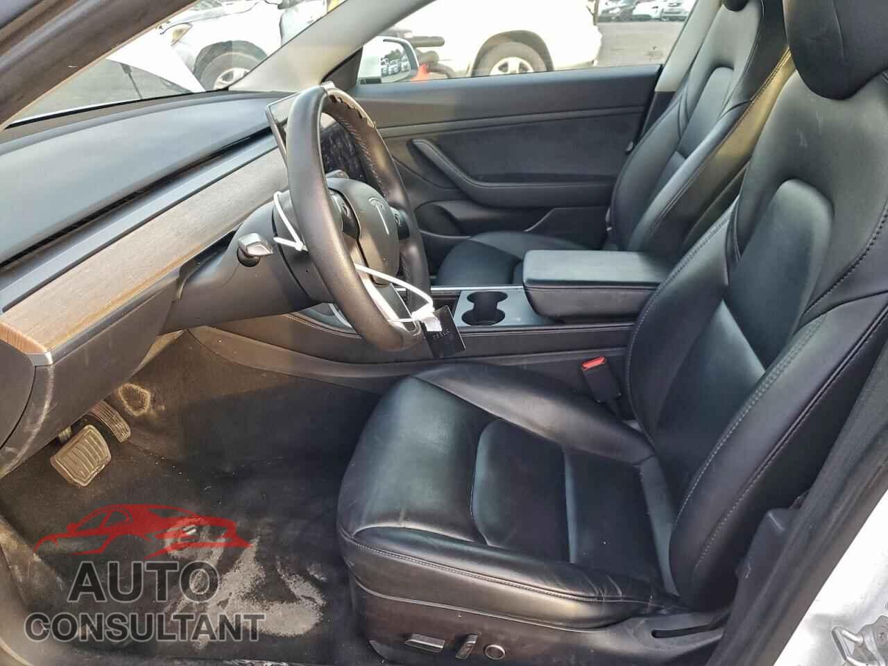 TESLA MODEL 3 2021 - 5YJ3E1EA6MF878660