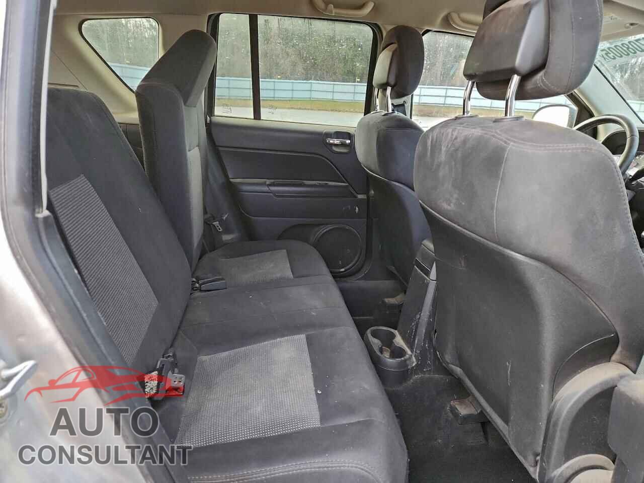 JEEP COMPASS 2011 - 1J4NF1FB7BD134853
