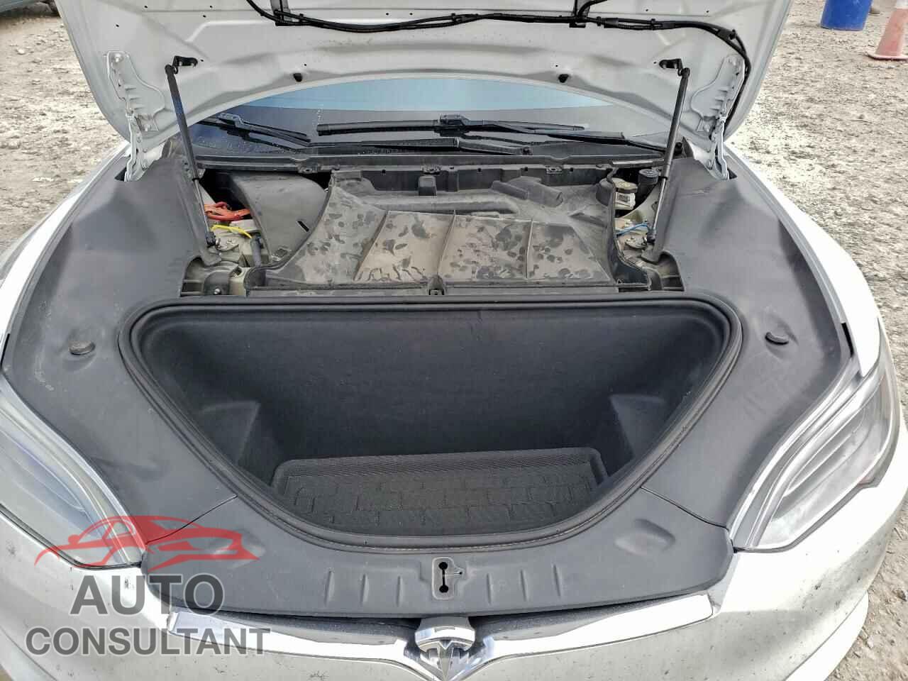 TESLA MODEL S 2020 - 5YJSA1E48LF385191