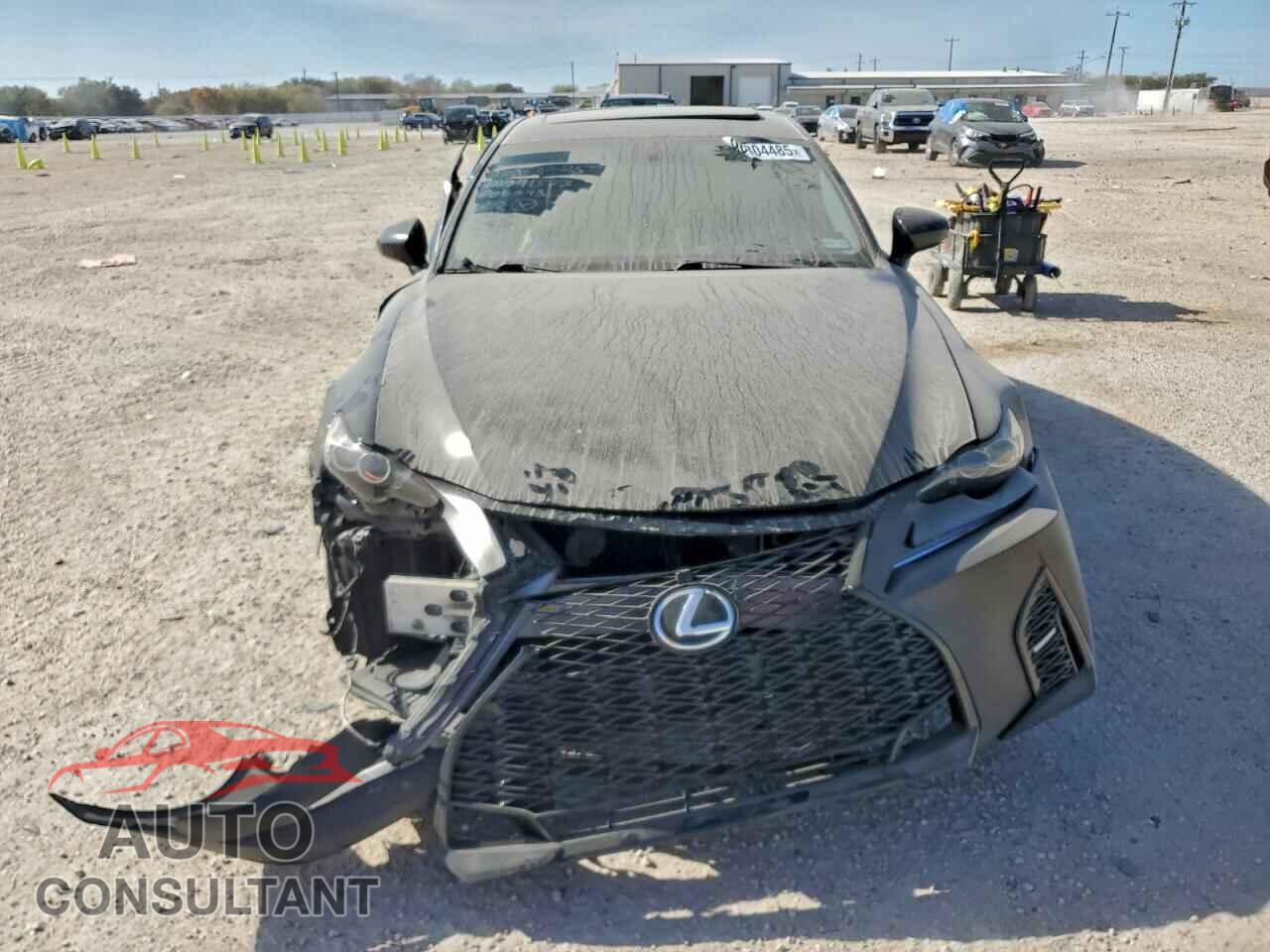 LEXUS IS 2014 - JTHBE1D24E5006243