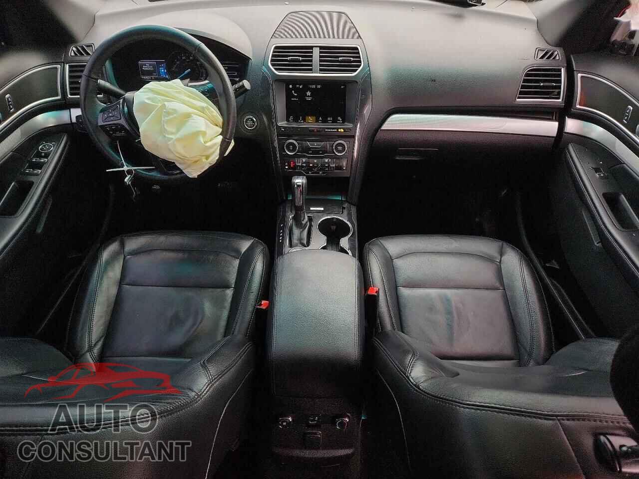 FORD EXPLORER 2017 - 1FM5K8D87HGA65621