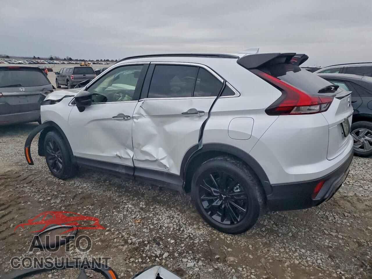 MITSUBISHI ECLIPSE 2025 - JA4ATWAA6SZ038248