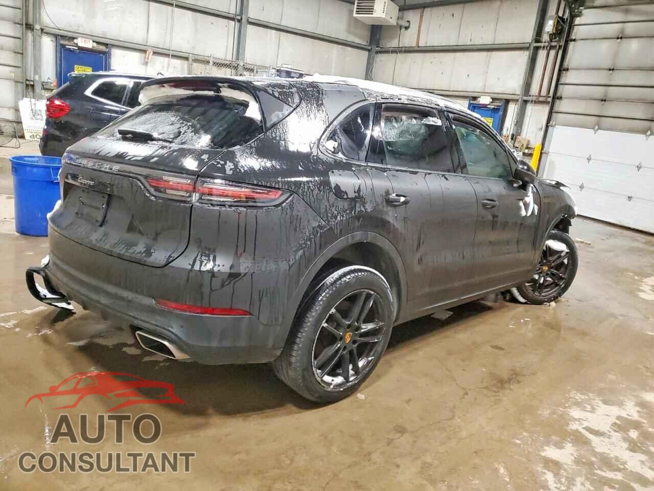 PORSCHE CAYENNE 2019 - WP1AA2AY3KDA10307
