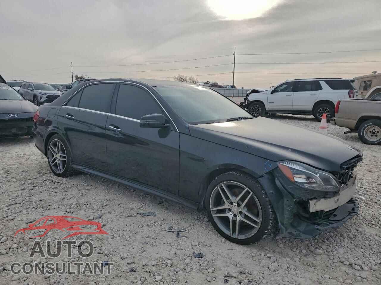 MERCEDES-BENZ E-CLASS 2015 - WDDHF5KB3FB084458
