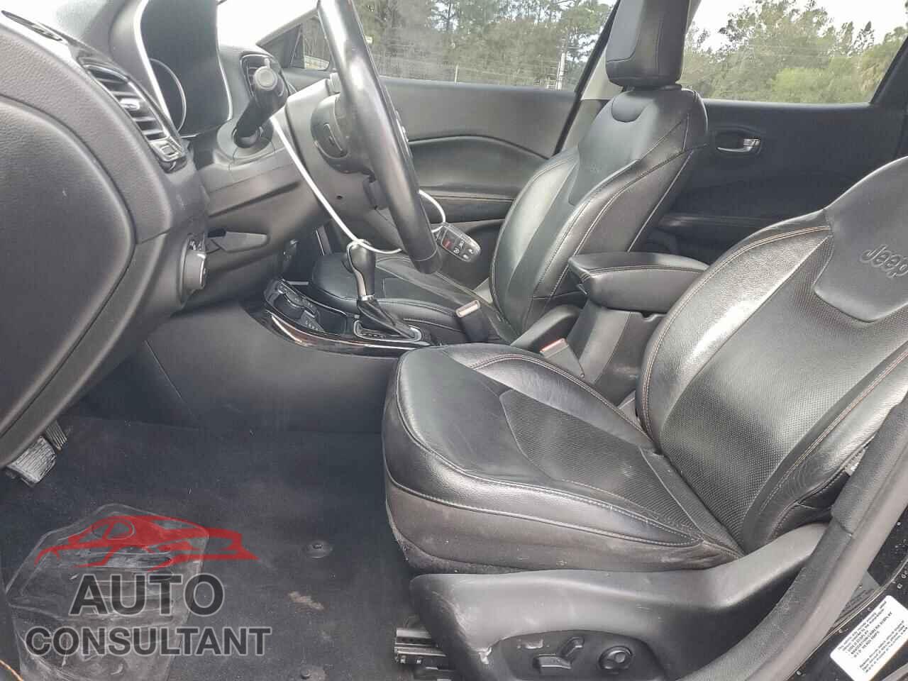 JEEP COMPASS 2017 - 3C4NJDCB1HT681730