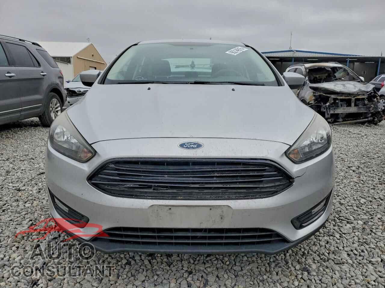 FORD FOCUS 2018 - 1FADP3FE1JL236163
