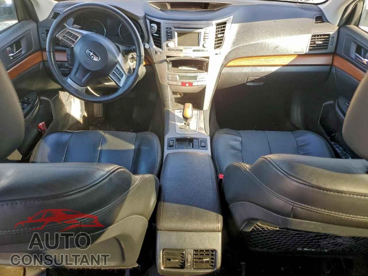 SUBARU OUTBACK 2014 - 4S4BRCLC8E3321677