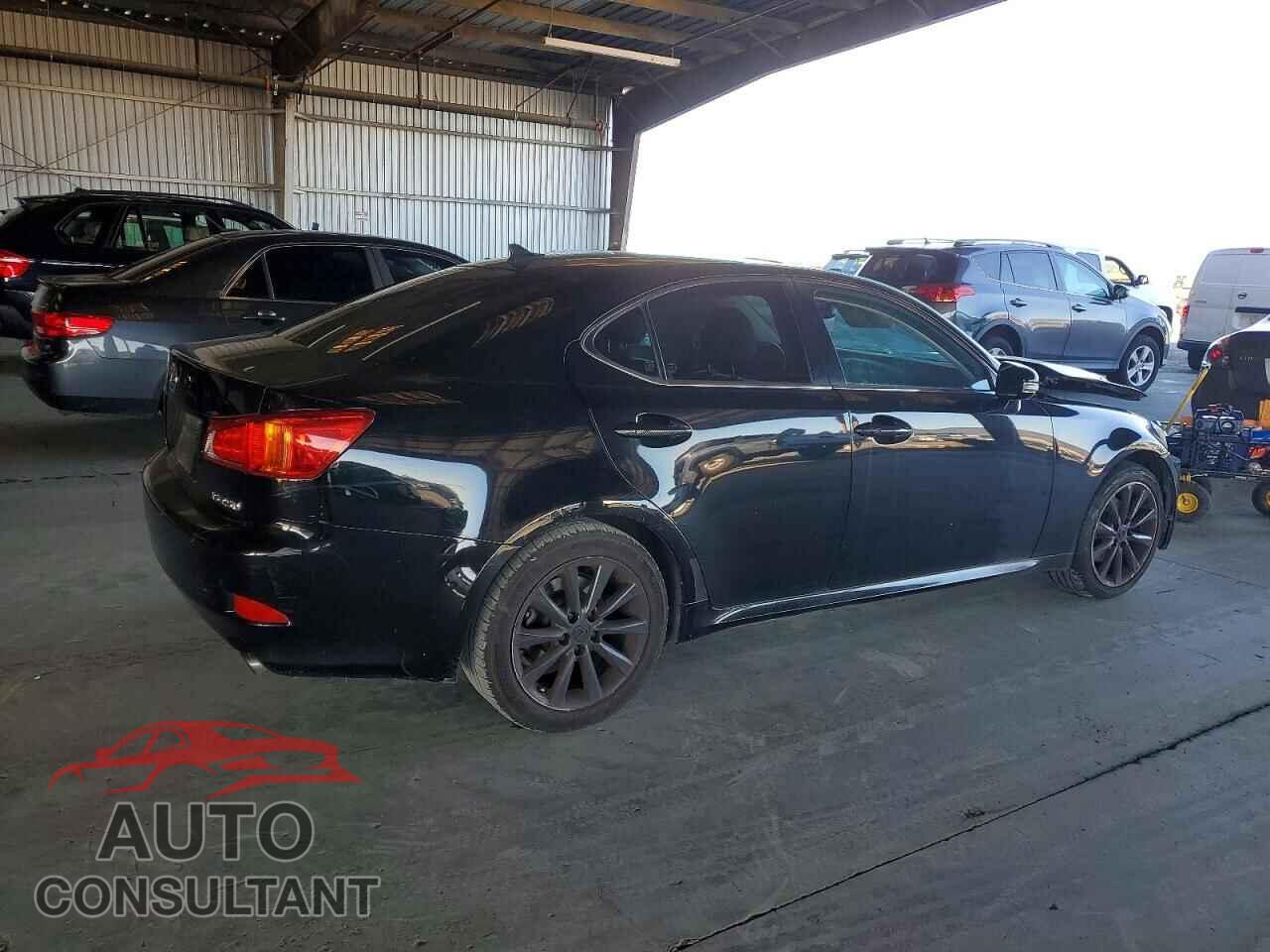LEXUS IS 2010 - JTHBF5C21A5124024